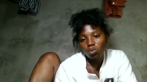 Snapshot of clarisse98 chatting on 03/27/26, 11:04 clarisse98 online show from 03/27/26, 11:04