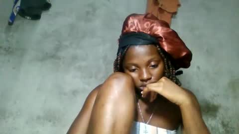 Snapshot of clarisse98 chatting on 03/29/26, 11:27 clarisse98 online show from 03/29/26, 11:27