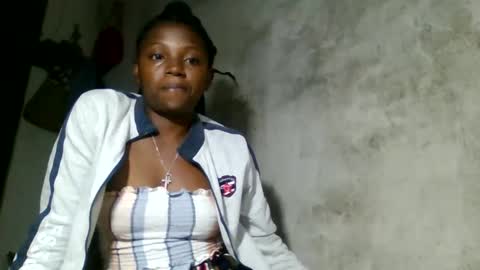 Snapshot of clarisse98 chatting on 04/27/26, 03:48 clarisse98 online show from 04/27/26, 03:48