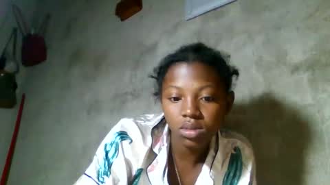 Snapshot of clarisse98 chatting on 05/15/26, 03:24 clarisse98 online show from 05/15/26, 03:24