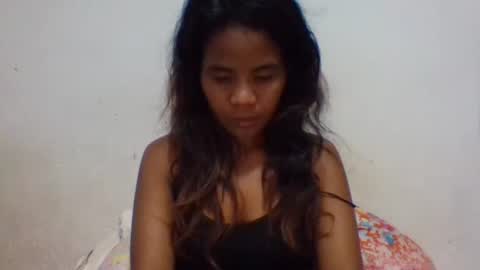 Snapshot of clarissezz chatting on 04/05/26, 03:42 clarissezz online show from 04/05/26, 03:42