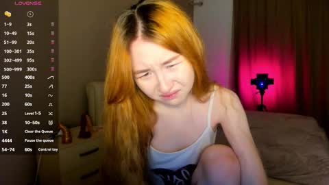 Yumi online show from 11/16/25, 02:50