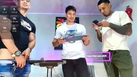 Snapshot of clark__ken chatting on 02/25/25, 02:00 Juanpaindependent model online show from 02/25/25, 02:00