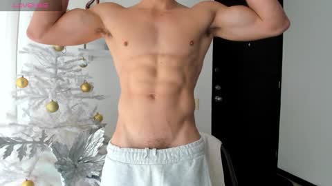 Snapshot of clark_bostom chatting on 11/28/25, 02:09 clark online show from 11/28/25, 02:09