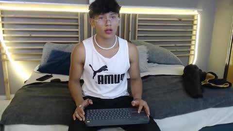 Snapshot of clark_ken1 chatting on 02/19/26, 08:27 clar online show from 02/19/26, 08:27