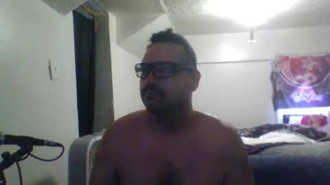 Snapshot of clark_kent1986 chatting on 04/21/26, 12:55 clark_kent1986 online show from 04/21/26, 12:55