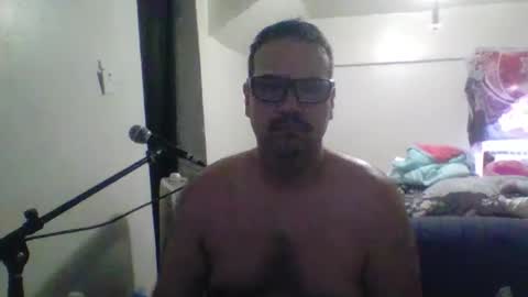 Snapshot of clark_kent1986 chatting on 04/24/26, 09:17 clark_kent1986 online show from 04/24/26, 09:17
