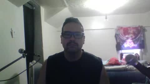 Snapshot of clark_kent1986 chatting on 04/25/26, 01:25 clark_kent1986 online show from 04/25/26, 01:25
