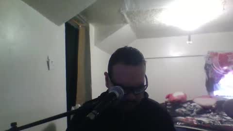 Snapshot of clark_kent1986 chatting on 04/26/26, 07:00 clark_kent1986 online show from 04/26/26, 07:00