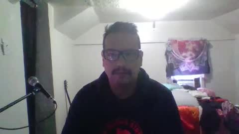 Snapshot of clark_kent1986 chatting on 04/30/26, 12:33 clark_kent1986 online show from 04/30/26, 12:33