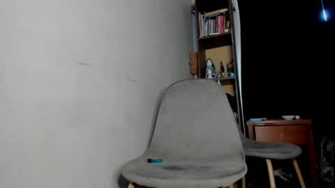 clark_tommy11 online show from 01/23/25, 05:42