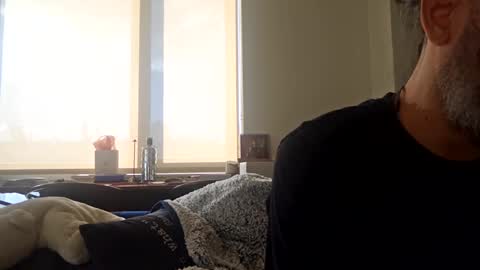 Snapshot of clarkbent2 chatting on 02/04/25, 08:28 clarkbent2 online show from 02/04/25, 08:28