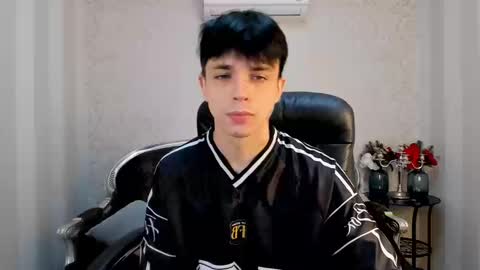 Clark online show from 03/11/26, 07:47