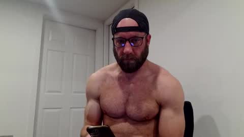 Snapshot of clarkecock chatting on 01/26/25, 01:15 Clarke Cock online show from 01/26/25, 01:15