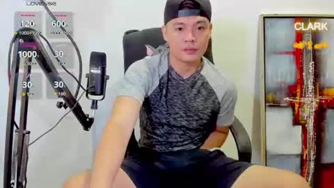 Clark online show from 06/11/26, 12:32