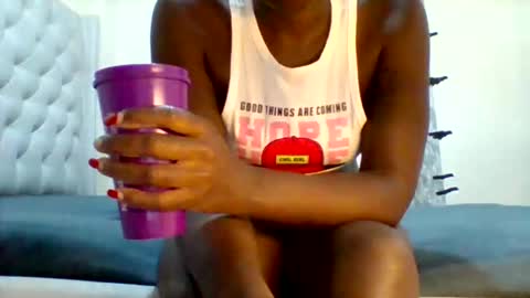 Snapshot of classic_carmen chatting on 06/01/26, 03:47 carmen online show from 06/01/26, 03:47
