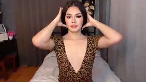 maika online show from 02/25/25, 10:58