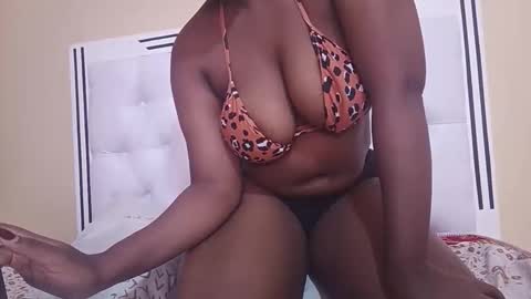 classy_zoey online show from 09/24/25, 11:46