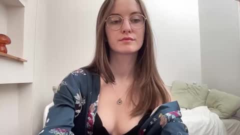 Snapshot of classyandgirly chatting on 03/02/26, 08:04 classyandgirly online show from 03/02/26, 08:04