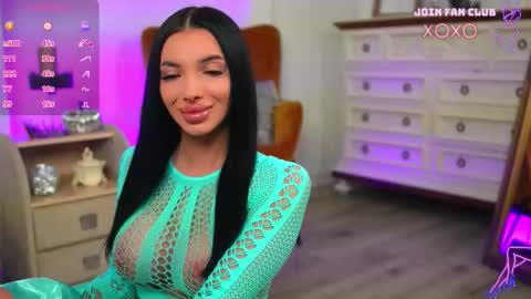 Snapshot of classybarby__ chatting on 10/29/25, 11:17 Velma online show from 10/29/25, 11:17