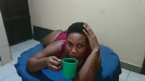 Snapshot of classyhornybabe chatting on 02/25/25, 03:42 Angel online show from 02/25/25, 03:42
