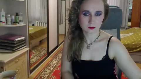 classyinna online show from 09/17/25, 06:37