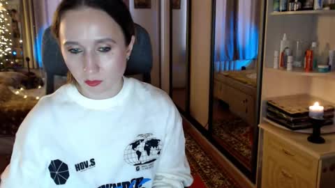 classyinna online show from 01/15/26, 10:20