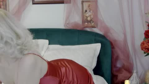 Classy Tinna online show from 12/17/25, 05:57