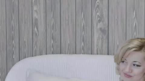 Classy Tinna online show from 04/14/26, 05:13