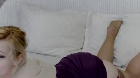 Classy Tinna online show from 04/15/26, 05:03