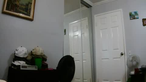 Snapshot of claudia1964 chatting on 02/13/25, 05:54 Claudia online show from 02/13/25, 05:54