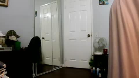 Snapshot of claudia1964 chatting on 07/13/26, 03:48 Claudia online show from 07/13/26, 03:48