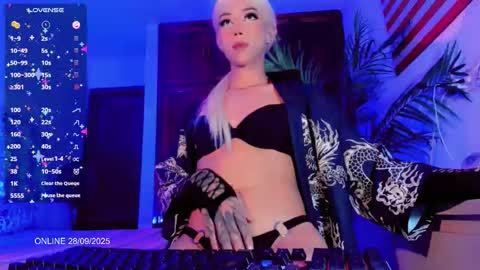   online show from 09/28/25, 10:59