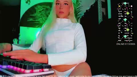   online show from 12/02/25, 03:12