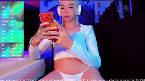 Snapshot of claudia_cooper chatting on 05/23/26, 04:18 online show from 05/23/26, 04:18