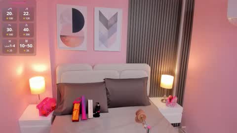 clauwdeen  wolf online show from 11/30/25, 07:07