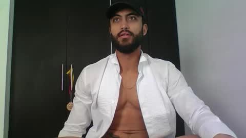 Snapshot of claybrown_ chatting on 03/20/26, 02:55 Clay online show from 03/20/26, 02:55