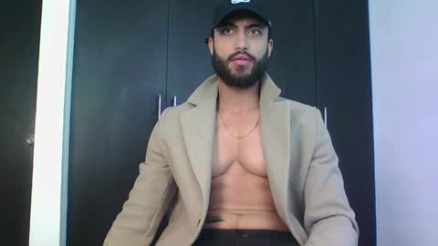 Snapshot of claybrown_ chatting on 03/25/26, 03:51 Clay online show from 03/25/26, 03:51