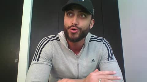 Snapshot of claybrown_ chatting on 05/02/26, 07:52 Clay online show from 05/02/26, 07:52