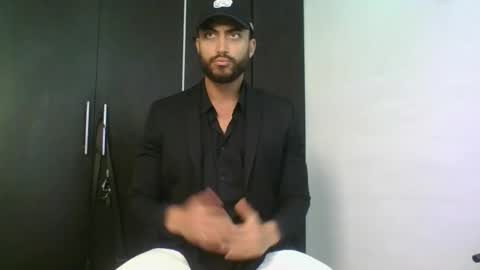 Snapshot of claybrown_ chatting on 05/05/26, 03:20 Clay online show from 05/05/26, 03:20