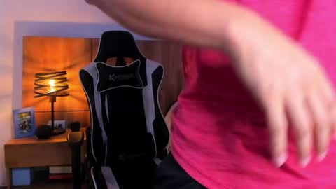 Snapshot of claytonburgues chatting on 04/10/26, 10:36 claytonburgues online show from 04/10/26, 10:36