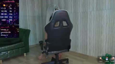 Clementine online show from 11/15/25, 12:52