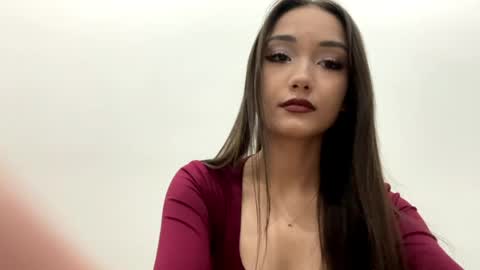 Snapshot of clementinecampion chatting on 04/29/26, 05:30 Viki online show from 04/29/26, 05:30