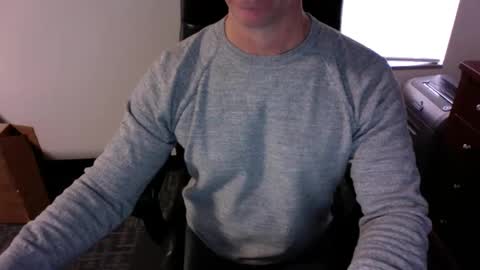 Snapshot of clemike69 chatting on 02/05/25, 04:47 clemike69 online show from 02/05/25, 04:47