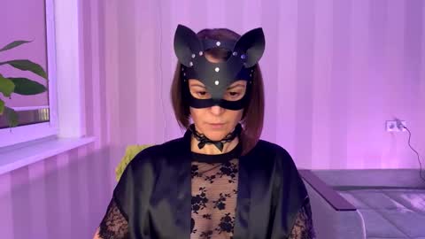 cleo_catra online show from 11/11/25, 05:35