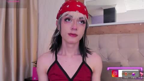 Snapshot of cleo_nilee chatting on 01/17/26, 04:17 cleo online show from 01/17/26, 04:17