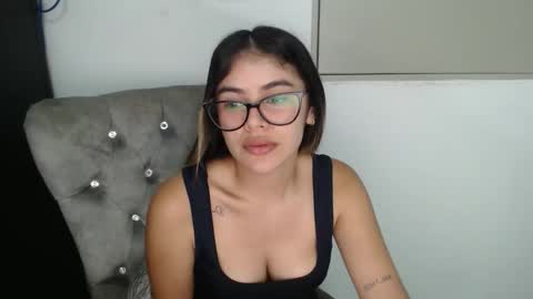 Snapshot of cleoandani chatting on 04/14/26, 07:20 cleo dani online show from 04/14/26, 07:20