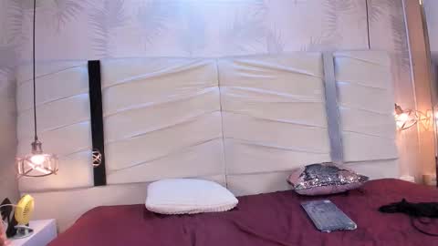 Snapshot of cleodemon chatting on 11/11/25, 05:51 online show from 11/11/25, 05:51