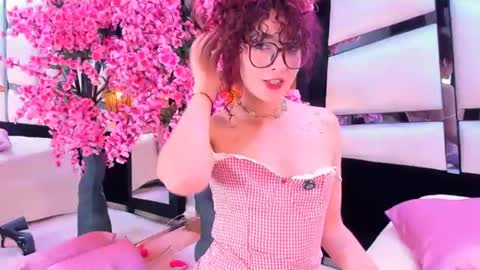 Snapshot of cleodemon chatting on 06/13/26, 06:22 online show from 06/13/26, 06:22