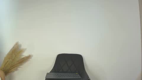 Cleo  online show from 02/17/26, 01:40